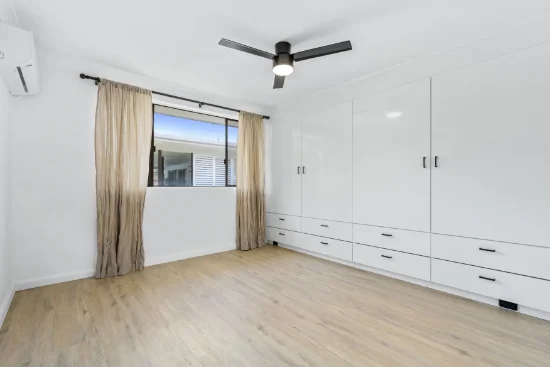 17 Adori Street, Surfers Paradise, Qld 4217-Image