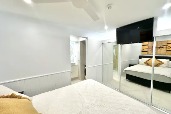 1703/44-52 The Esplanade, Surfers Paradise, Qld 4217-Image