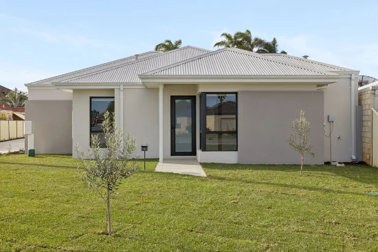 17A Stanbury Cres, Morley, WA 6062