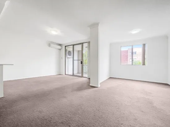 18/1-11 Lydbrook Street, Westmead, NSW 2145
