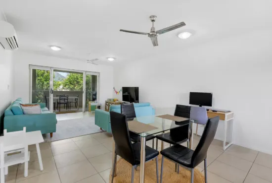 18/1-13 Ernest Street, Redlynch, Qld 4870
