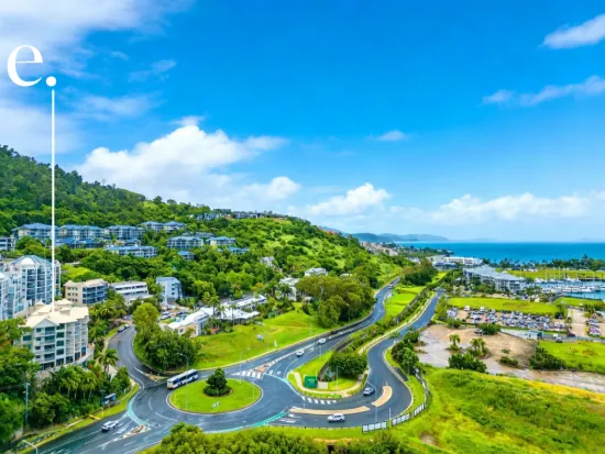 18/1 Hermitage Drive, Airlie Beach, Qld 4802