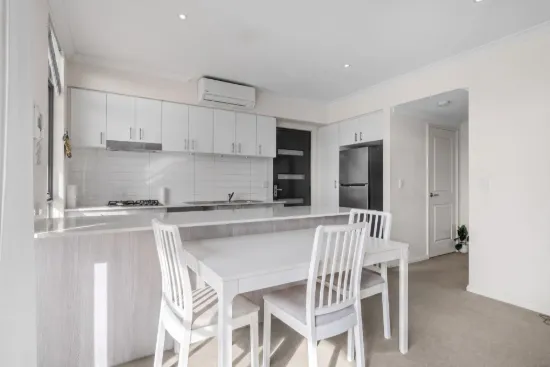 18/2 Coojong Link, Success, WA 6164