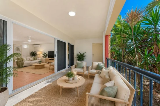 18/20 Island Drive, Cannonvale, Qld 4802