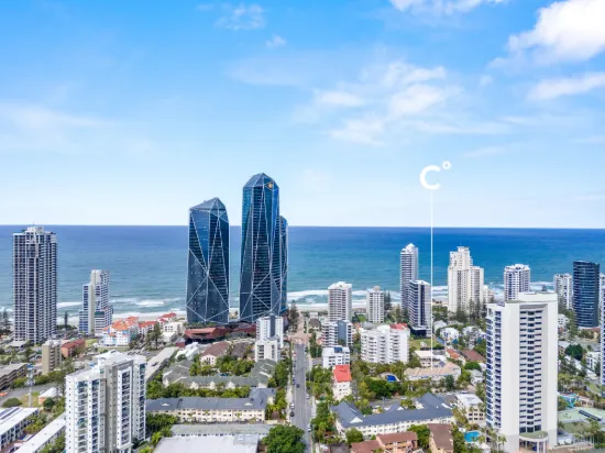 18/33 Beach Parade, Surfers Paradise, Qld 4217