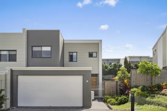 18/4 Harmony Street, Pimpama, Qld 4209