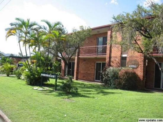 18 Curtin Street, Westcourt, Qld 4870