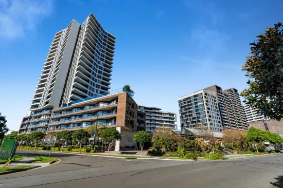 1806/6A Atkinson Street, Liverpool, NSW 2170
