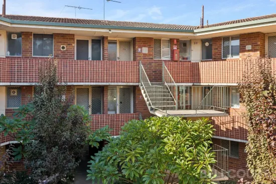 19a/49 Herdsman Parade, Wembley, WA 6014
