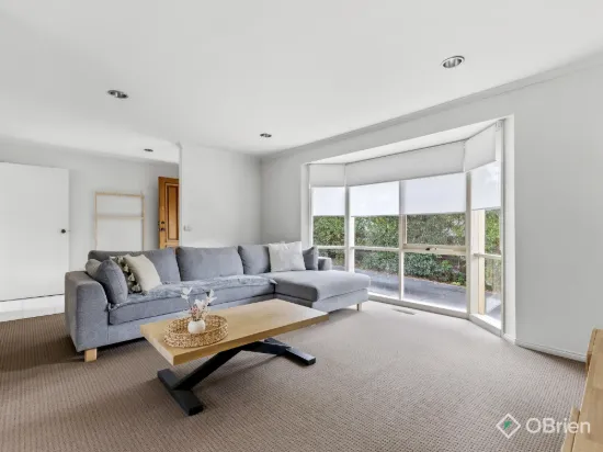 2/1 Mines Road, Ringwood East, Vic 3135