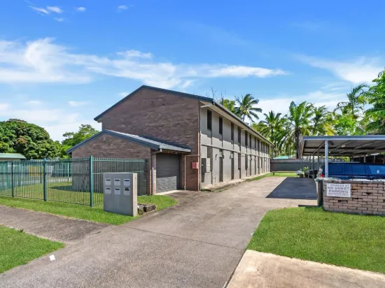2/1 Pioneer Street, Manoora, Qld 4870