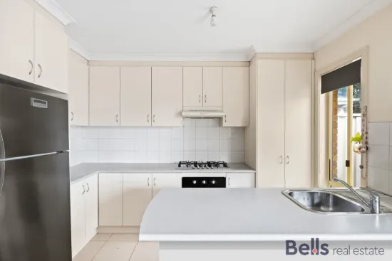 2/10 Castley Crescent, Braybrook, Vic 3019-Image