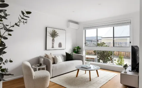 2/10 Christmas Street, Northcote, Vic 3070