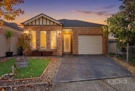 2/10 Drysdale Place, Brookfield, Vic 3338