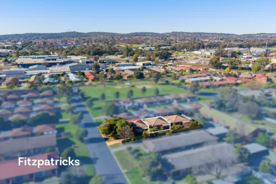 2/10 Kokoda Street, Ashmont, NSW 2650
