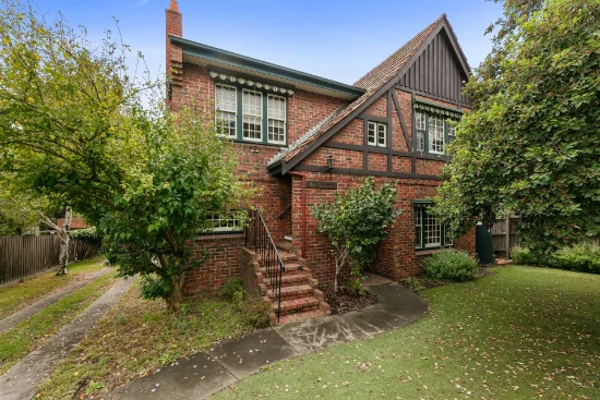 2/10 Wills Street, Glen Iris, Vic 3146