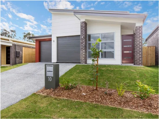 2/10 Zamma Street, Augustine Heights, Qld 4300