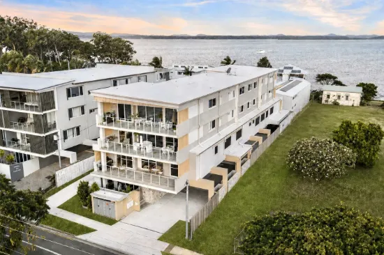 2/11 Colburn Avenue, Victoria Point, Qld 4165