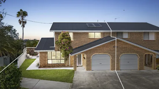 2/11 Echuca Crescent, Banora Point, NSW 2486