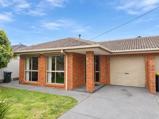 2/11 Langhorne Street, Altona Meadows, Vic 3028