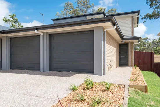 2/11 Lexi Street, Glenvale QLD 4350-Image
