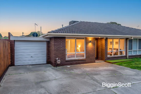 2/113 Clow Street, Dandenong, Vic 3175 - For Sale