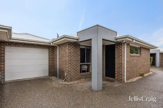 2/12 Corrigan Avenue, Brooklyn, Vic 3012