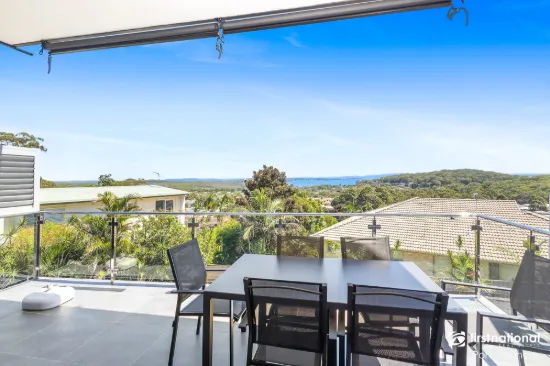 2/12 Dart Place, Corlette, NSW 2315