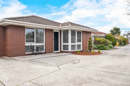 2/12 Golden Avenue, Bonbeach, Vic 3196