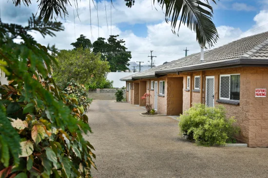 2/12 Lamington Rd, West End, Qld 4810
