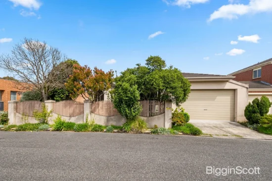 2/12 Lawson Street, Balwyn North, Vic 3104 - For Rent