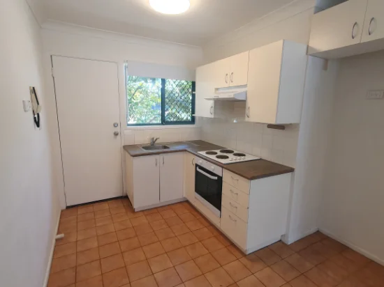2/12 Mary Avenue, Broadbeach, Qld 4218-Image