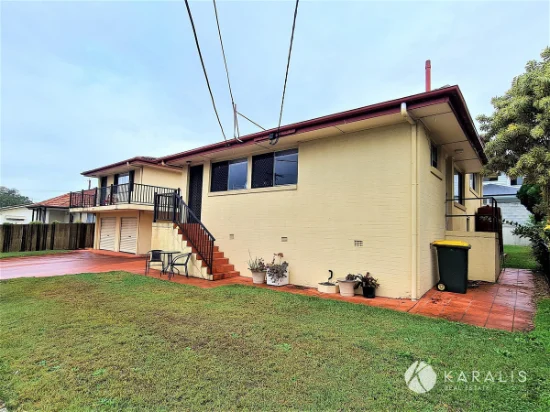 2/12 Robbies Avenue, Carina, Qld 4152