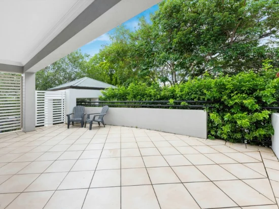 2/124  Pashen Street, Morningside, Qld 4170 - For Rent
