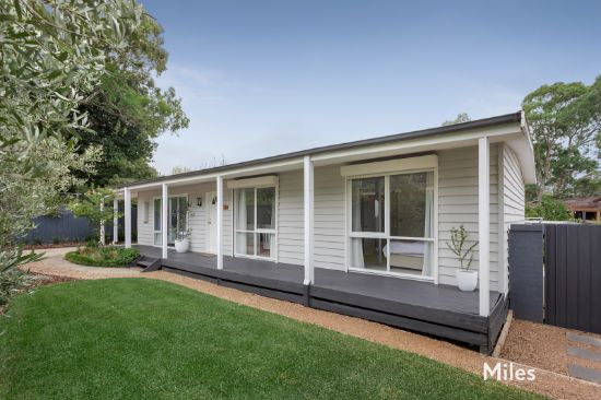 2/126 Somers Avenue, Macleod, Vic 3085