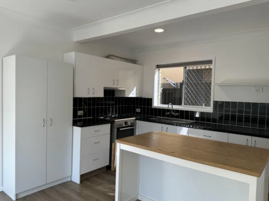 2/1290 Gold Coast Highway, Palm Beach, Qld 4221