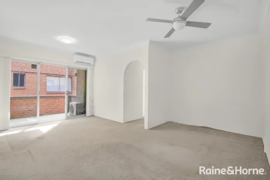 2/13 Stewart Street, Parramatta, NSW 2150