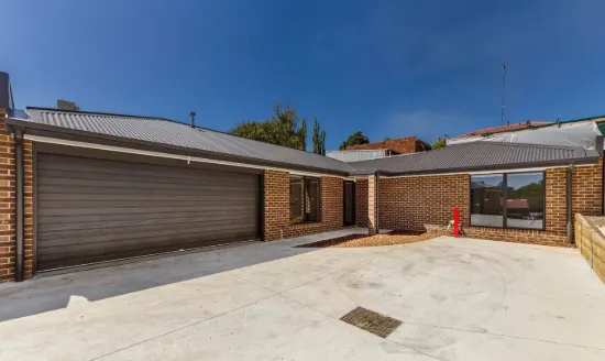 2/14 Amaroo Way, Newborough, Vic 3825