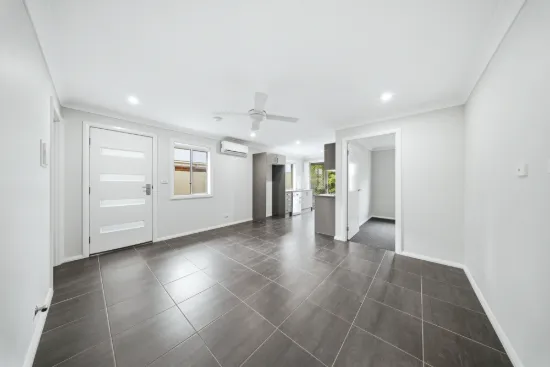 2/14 Enright Drive, North Rothbury, NSW 2335