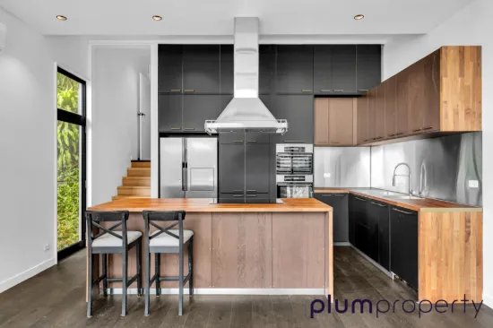 2/14 Seventh Avenue, St Lucia, Qld 4067