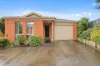 2/14 Shakespeare Court, Drouin, Vic 3818-Image
