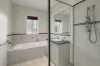 2/14 Somerset Crescent, Mansfield, Vic 3722-Image