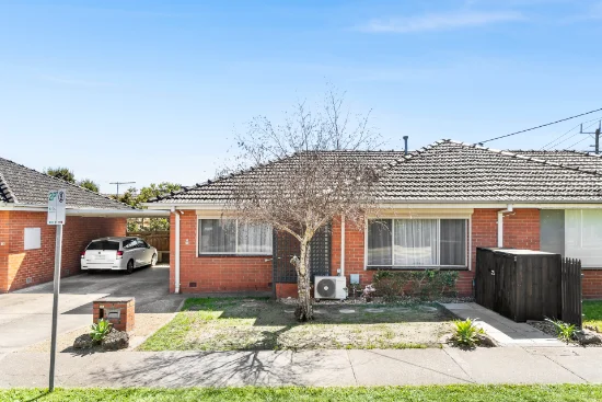 2/14 Wantirna Road, Ringwood, Vic 3134 - For Sale