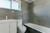 2/142 Derwent Avenue, Lindisfarne, Tas 7015-Image