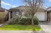 2/15 Beaconsfield Avenue, Beaconsfield, Vic 3807