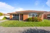 2/15 Lake Street, Wendouree, Vic 3355