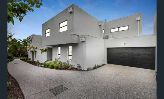 2/15 Thomas Street, Dromana, Vic 3936