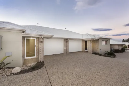 2/15 Wapiti Street, Kearneys Spring, Qld 4350