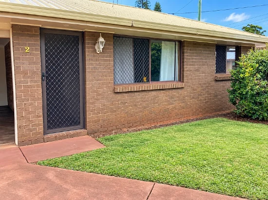 2/16 Bussian Street, Harristown, Qld 4350