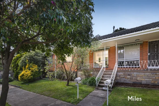 2/16 Elphin Street, Ivanhoe, Vic 3079